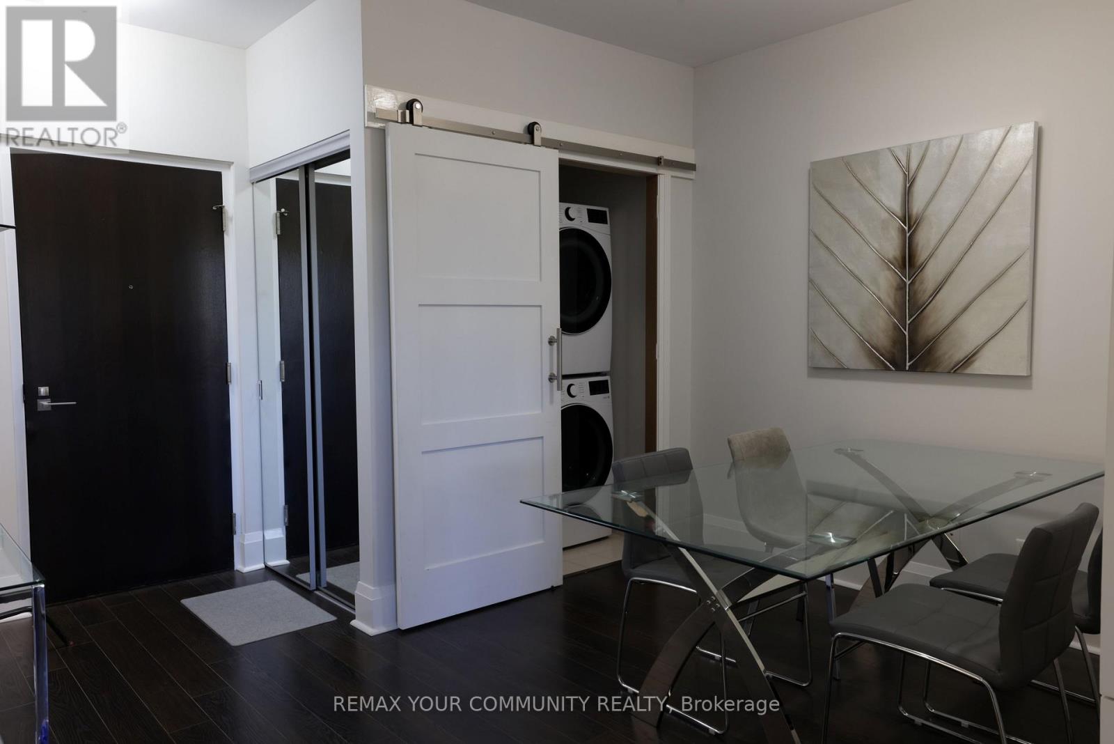 Listing photo of 317 - 100 HARRISON GARDEN BOULEVARD