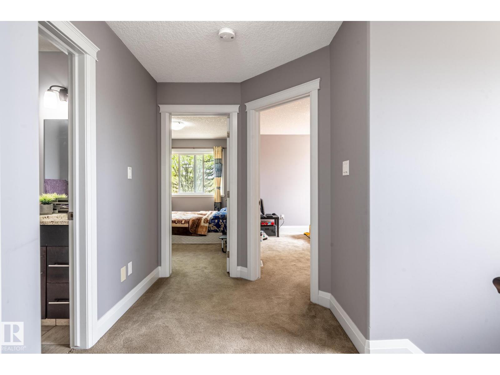 #1 12042 101 ST NW - 15
