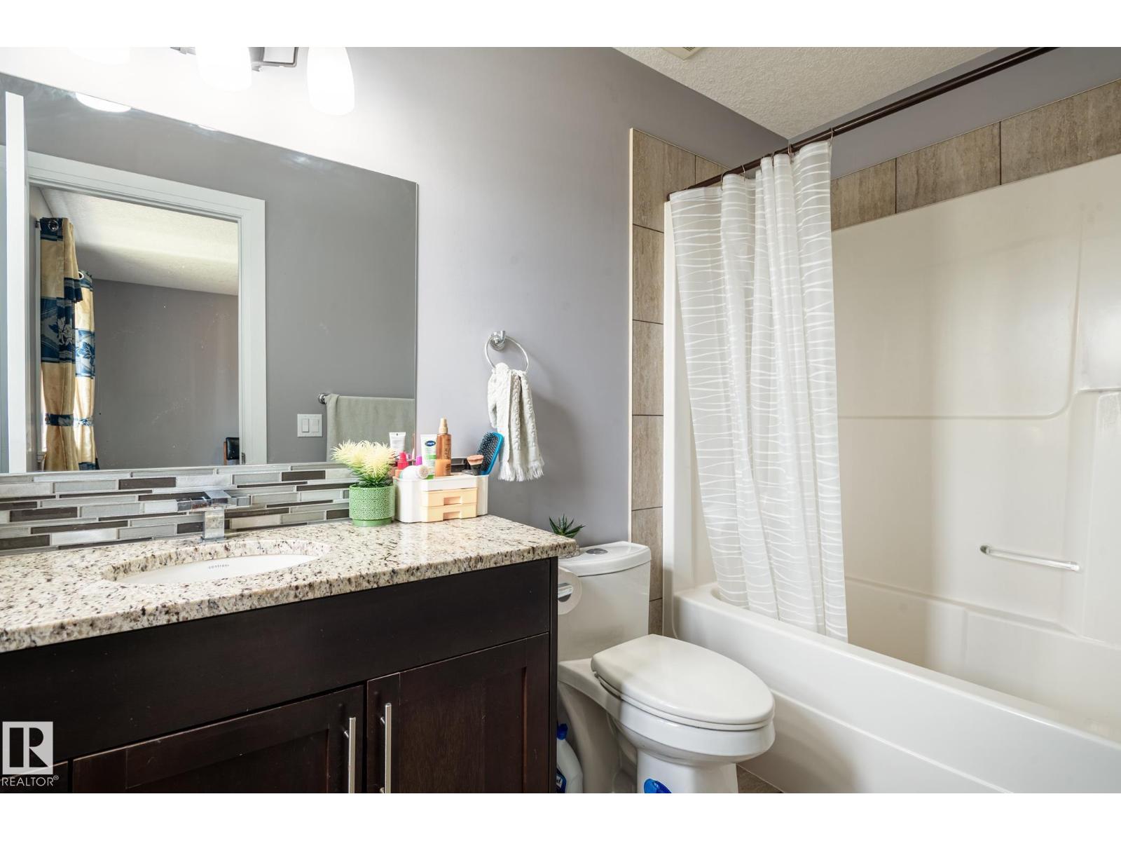 #1 12042 101 ST NW - 22