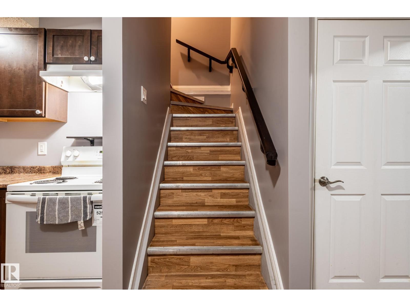 #1 12042 101 ST NW - 25