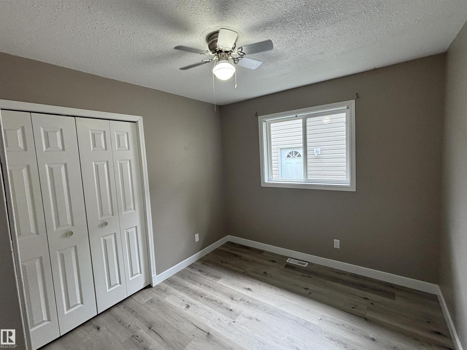 4921 44 Street - photo 4