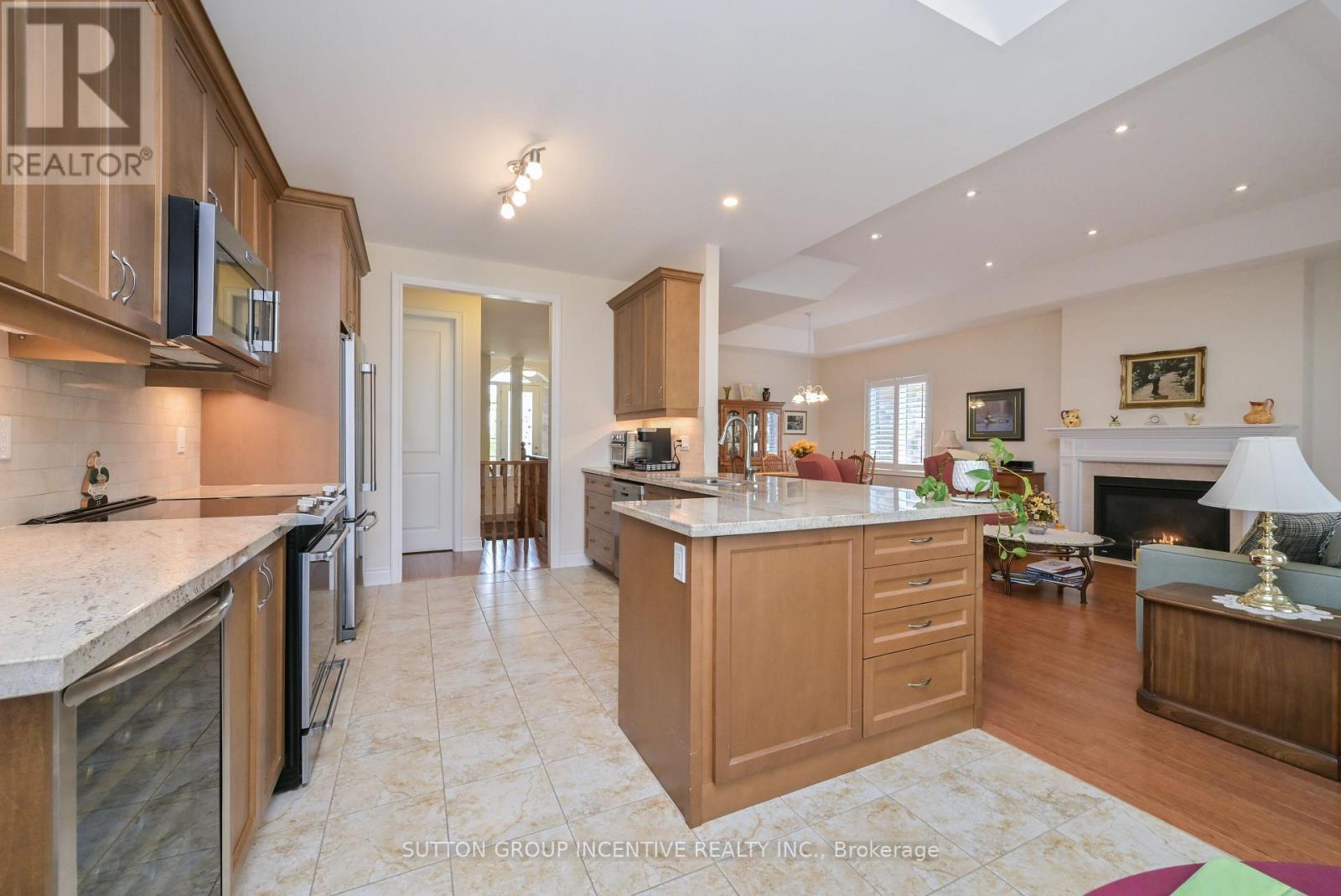 110 RIDGE WAY - 11