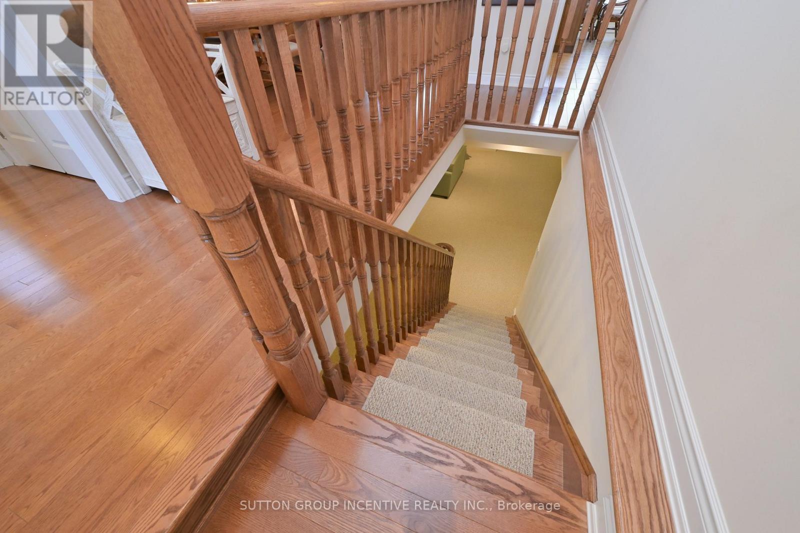110 RIDGE WAY - 22
