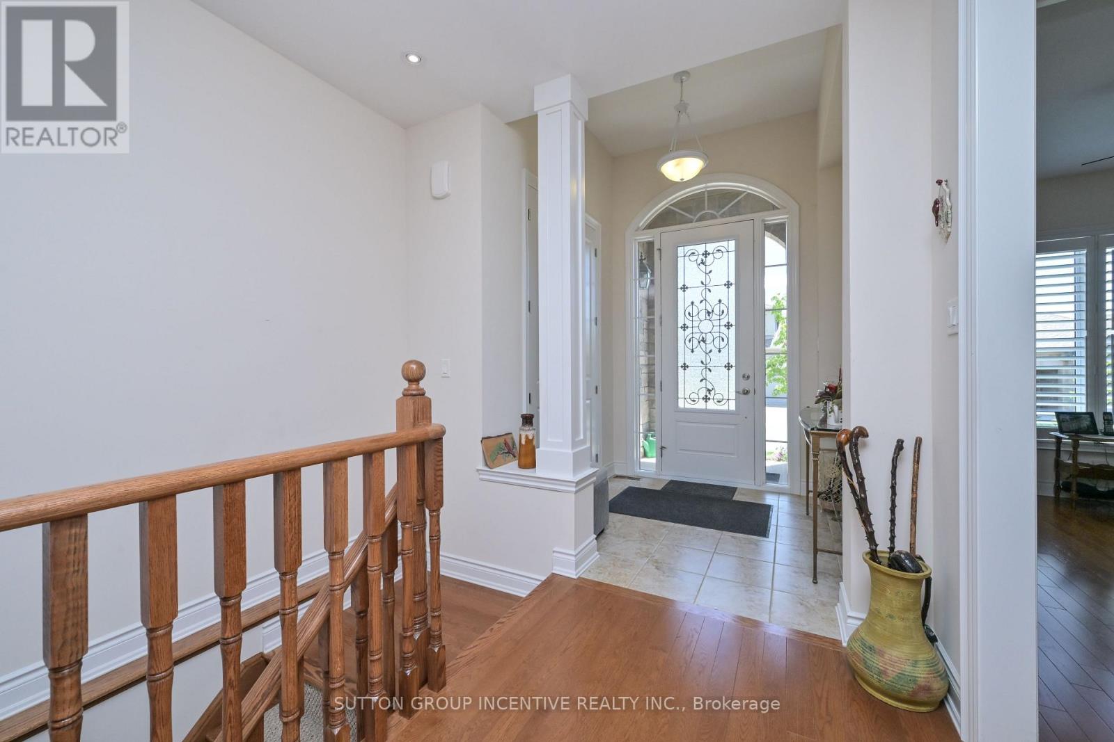 110 RIDGE WAY - 3