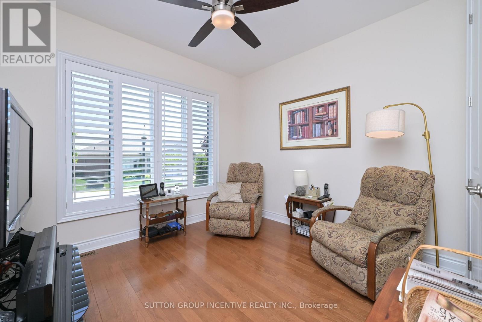 110 RIDGE WAY - 4