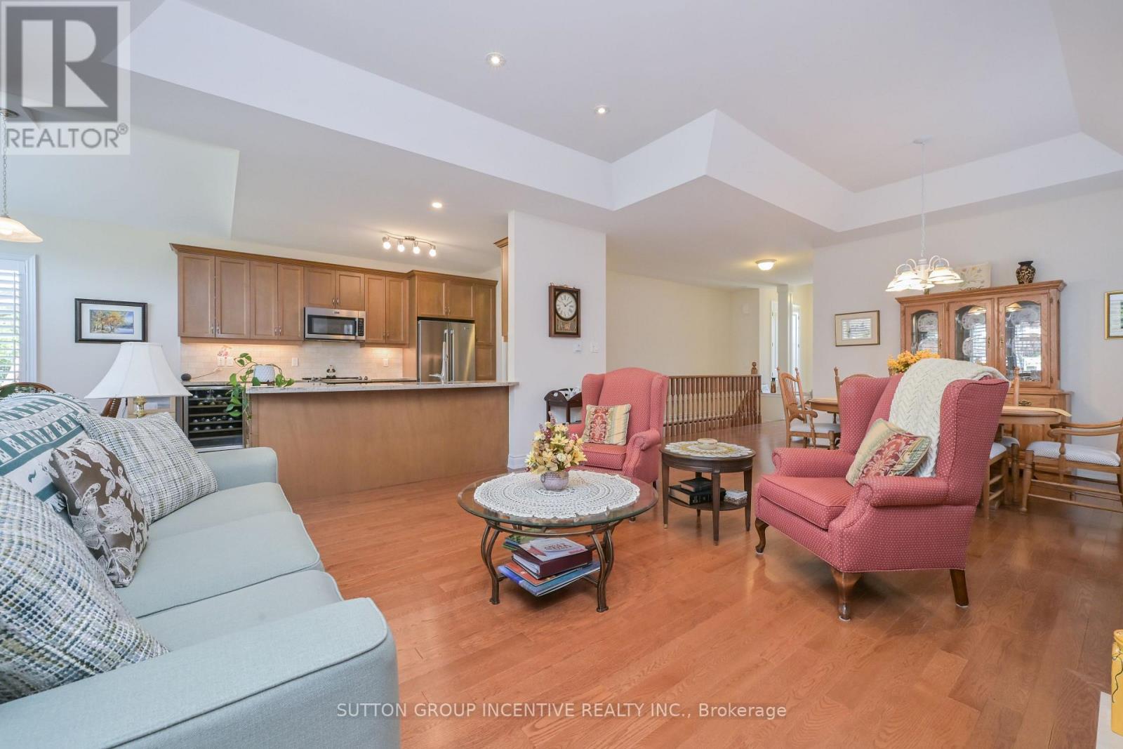 110 RIDGE WAY - 7