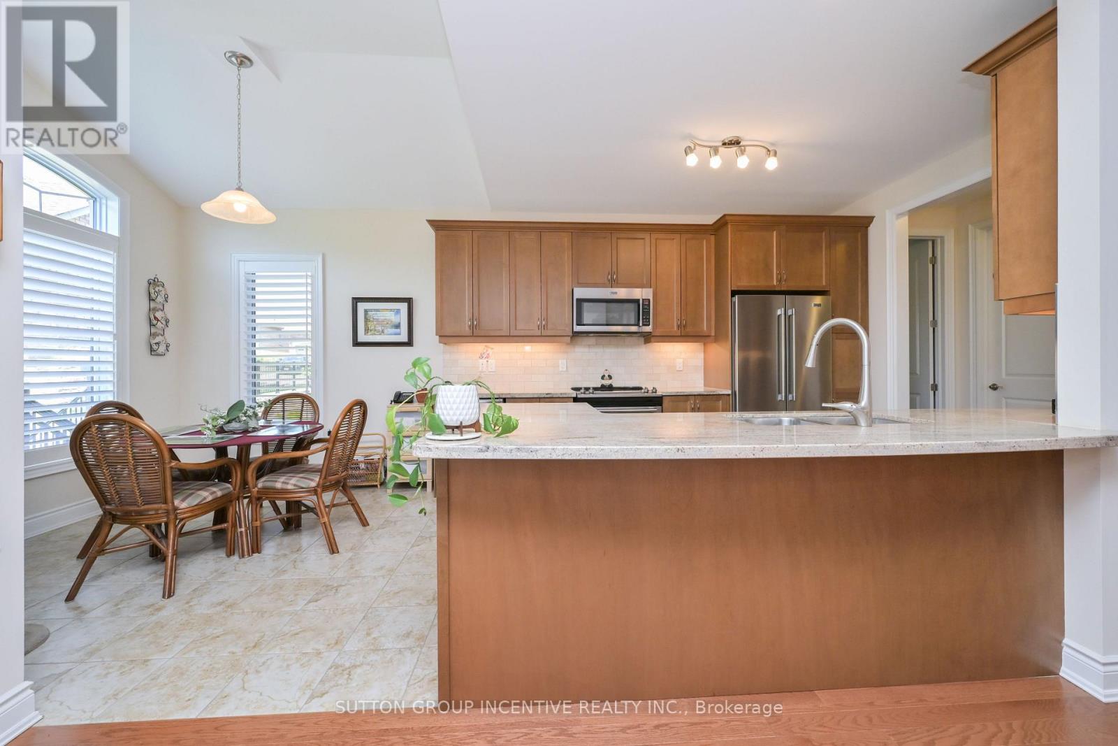 110 RIDGE WAY - 9