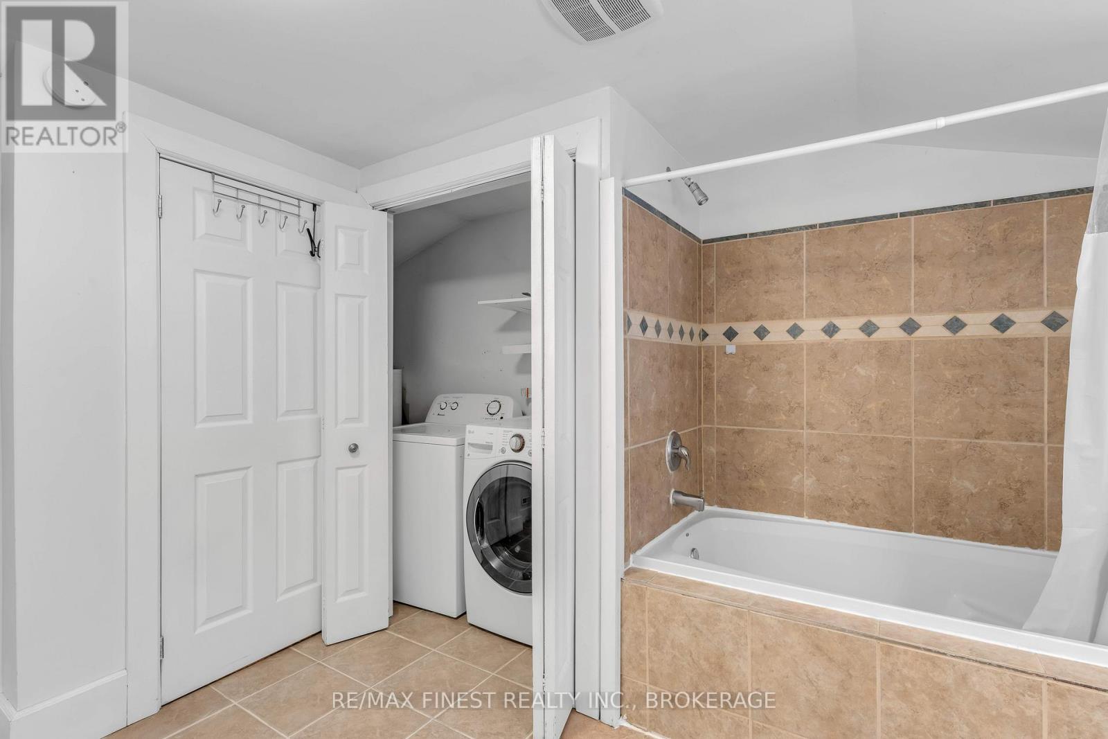 763 KING STREET W - 18