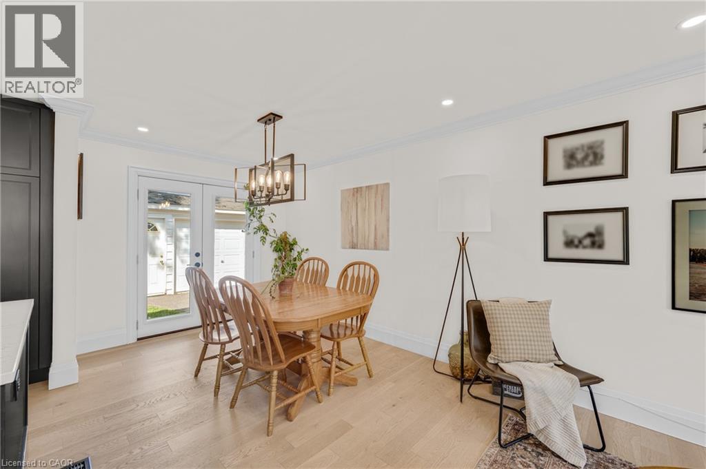 377 DUNCOMBE Drive - 10