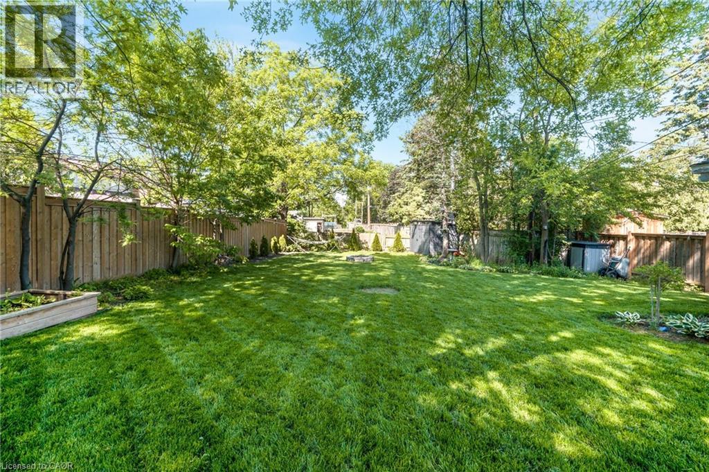 377 DUNCOMBE Drive - 31