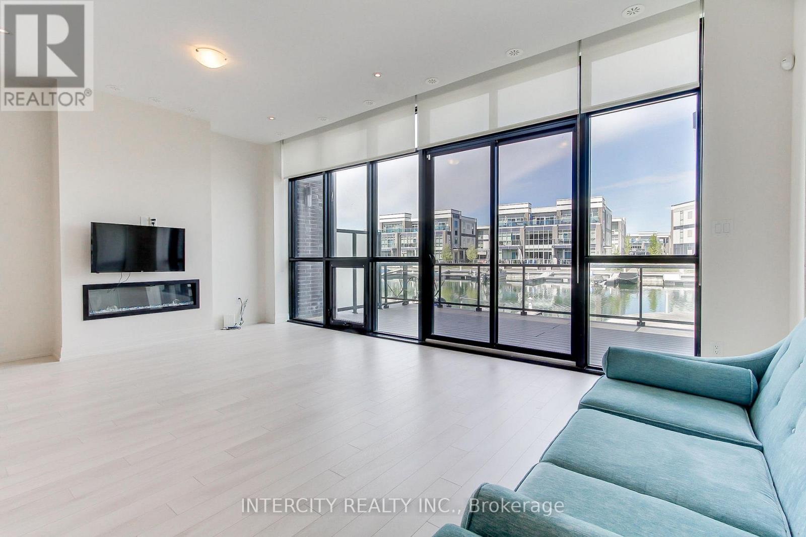 3545 RIVA AVENUE - 14
