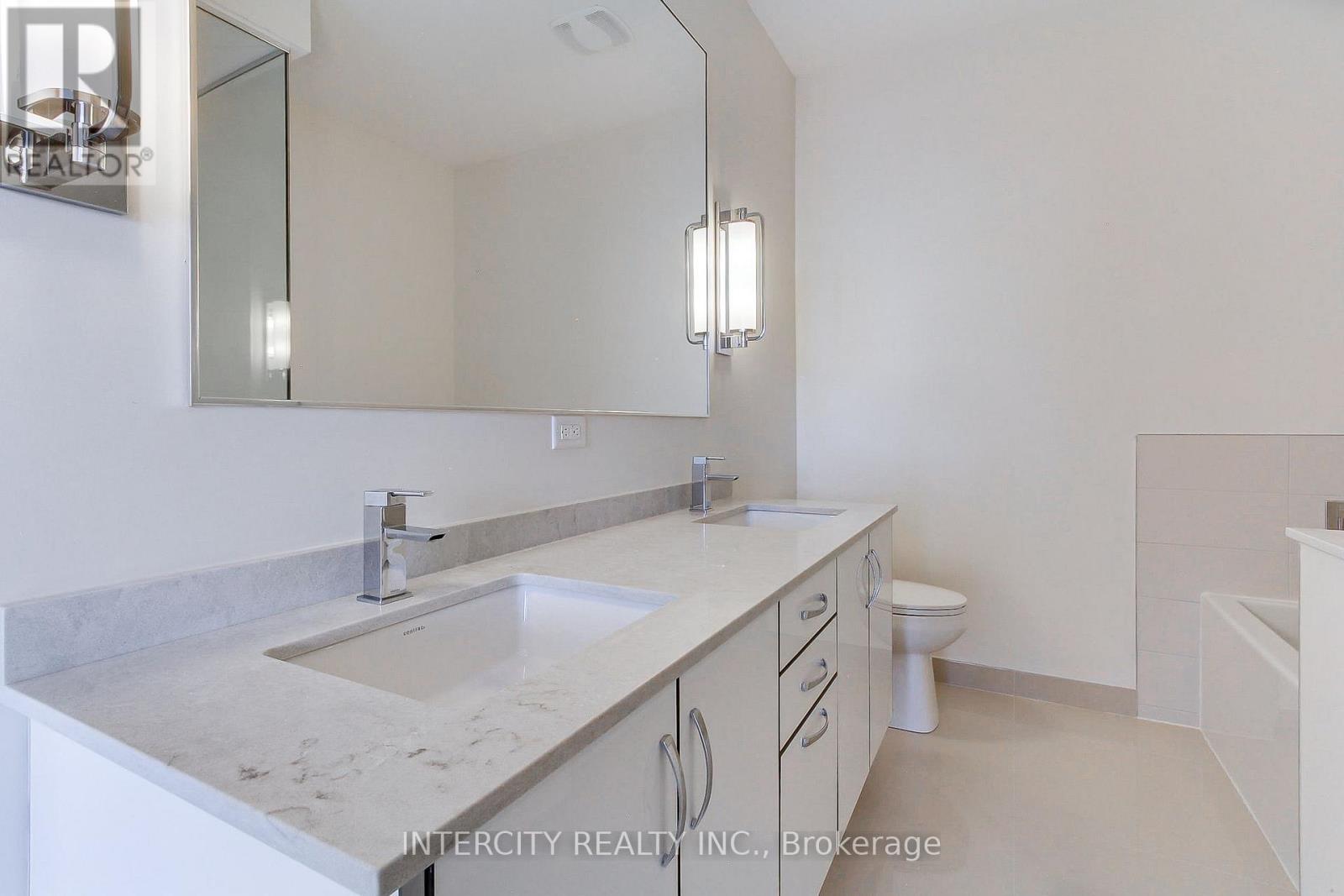 3545 RIVA AVENUE - 32