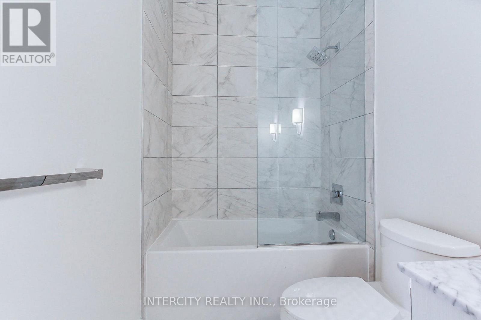 3545 RIVA AVENUE - 44