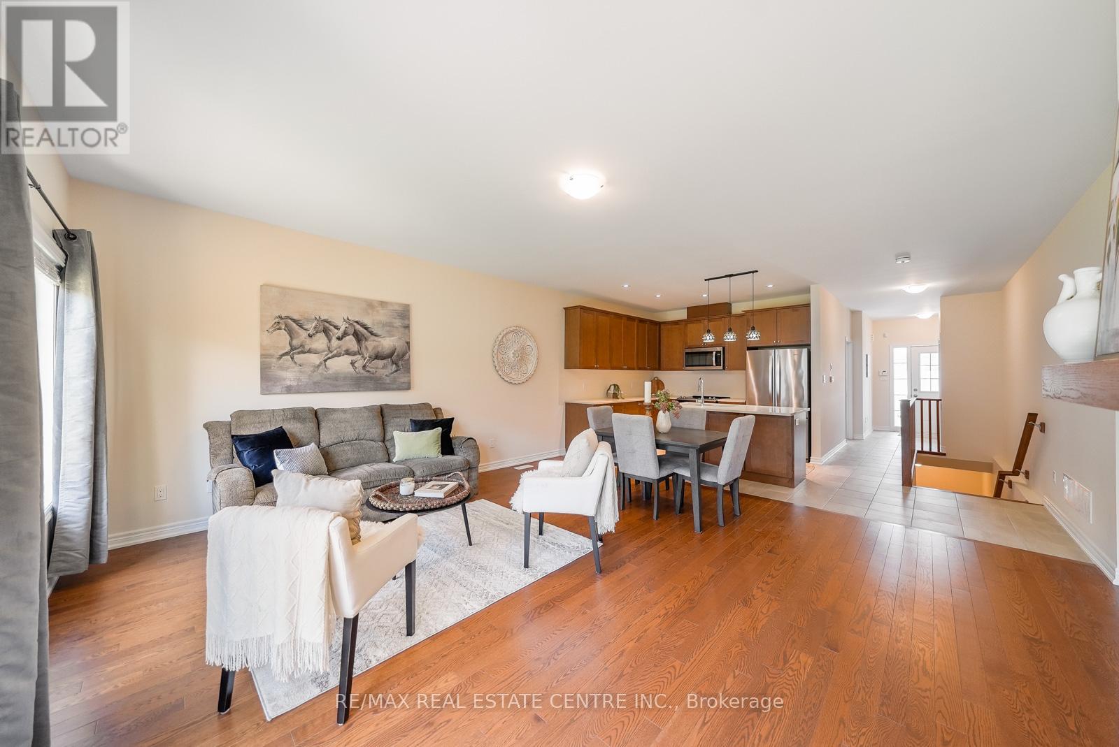 11 OVERLEA DRIVE - 16