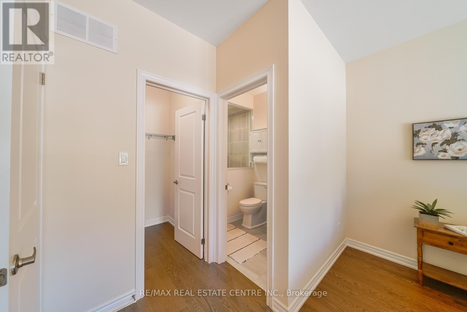 11 OVERLEA DRIVE - 27
