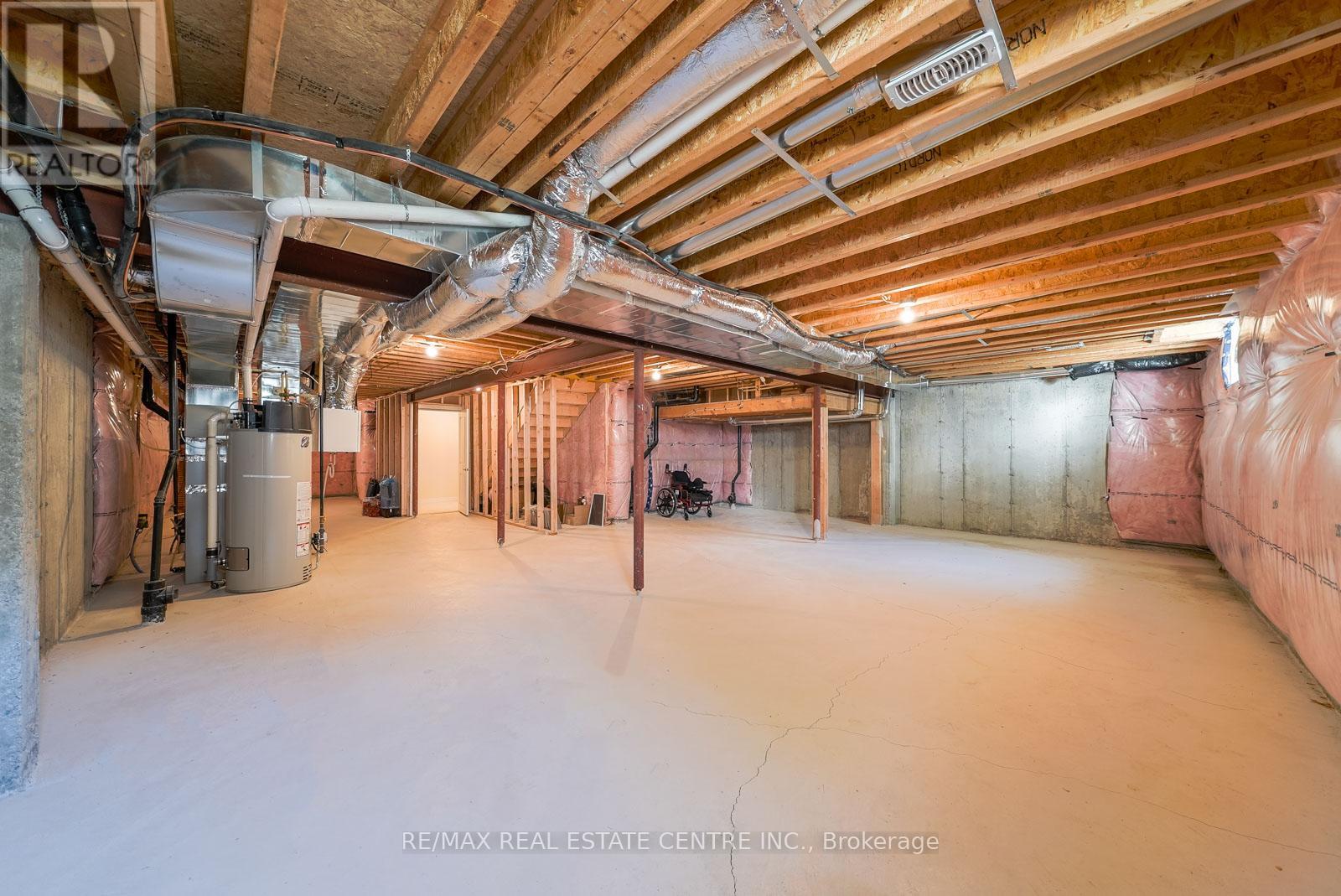 11 OVERLEA DRIVE - 37