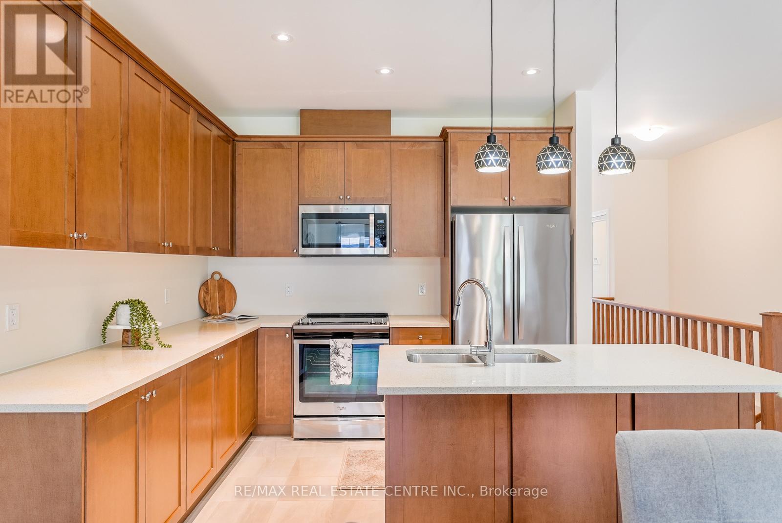 11 OVERLEA DRIVE - 8