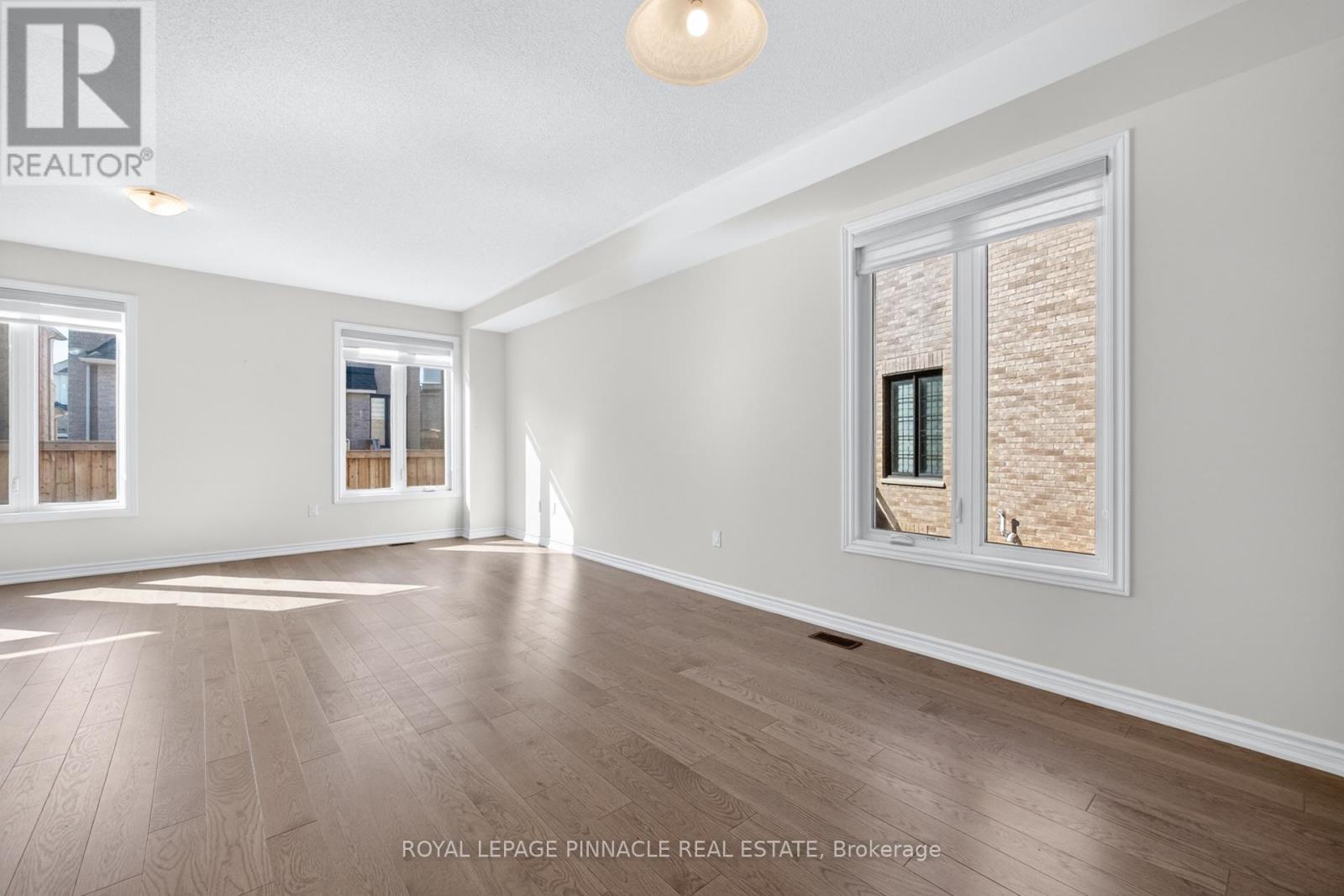 342 THIMBLEWEED COURT - 10