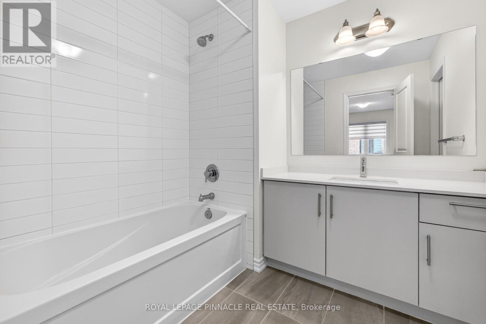 342 THIMBLEWEED COURT - 32