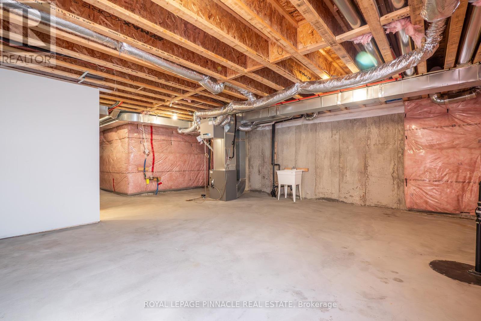 342 THIMBLEWEED COURT - 41