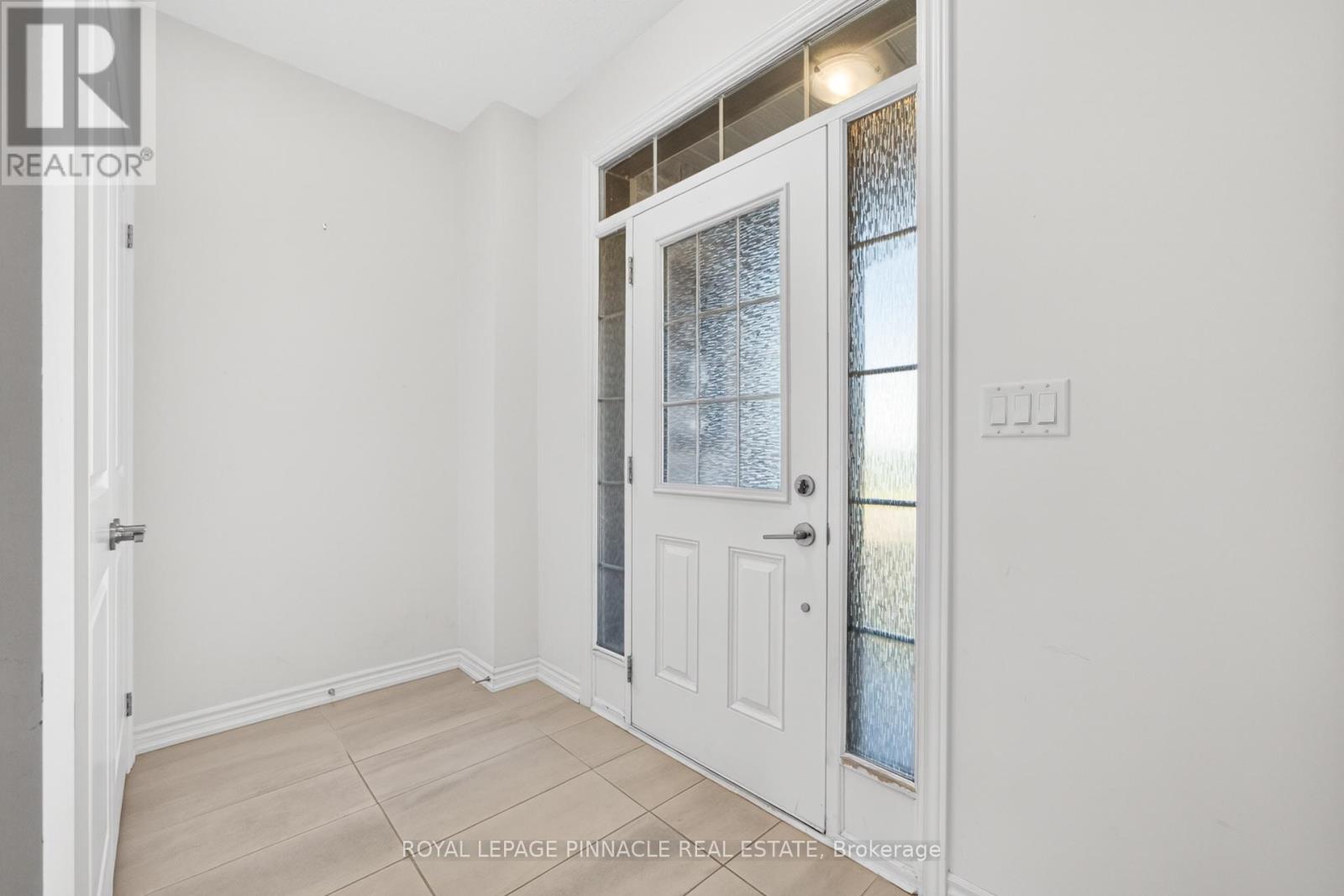342 THIMBLEWEED COURT - 6