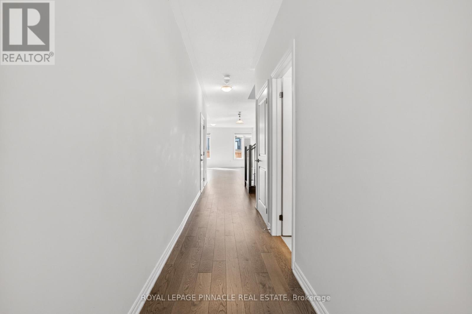 342 THIMBLEWEED COURT - 7