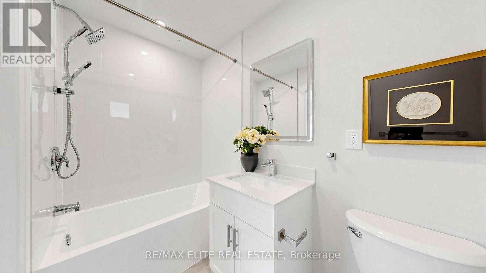 9 WOODFORD PARK ROAD - 18