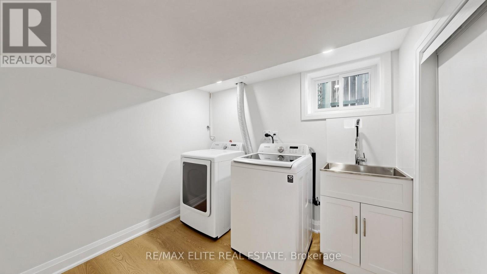 9 WOODFORD PARK ROAD - 21