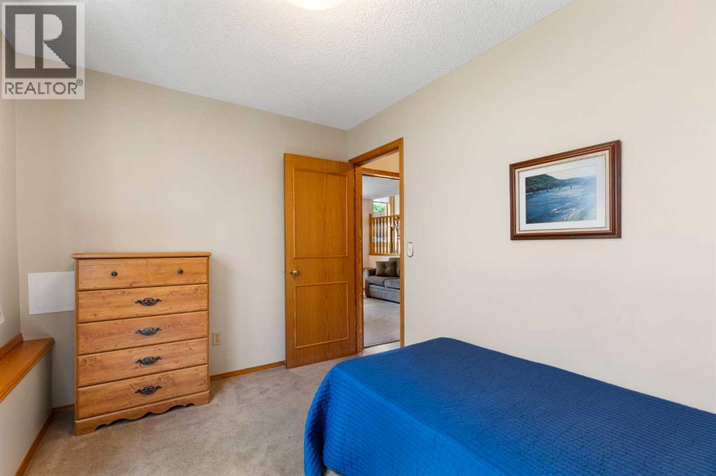 23 Millside Place SW - 20