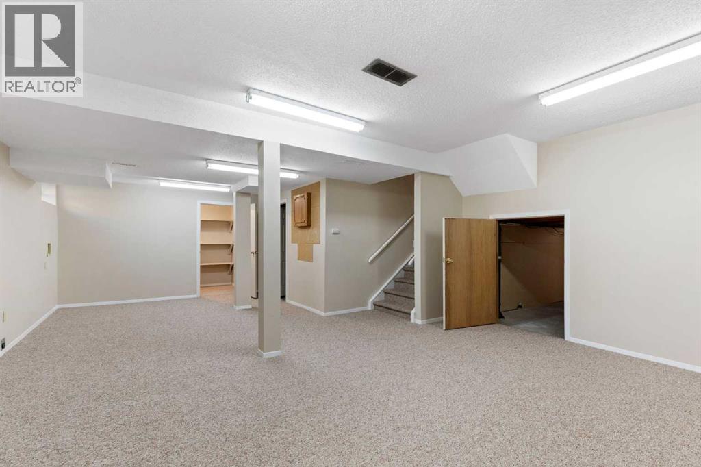 23 Millside Place SW - 30