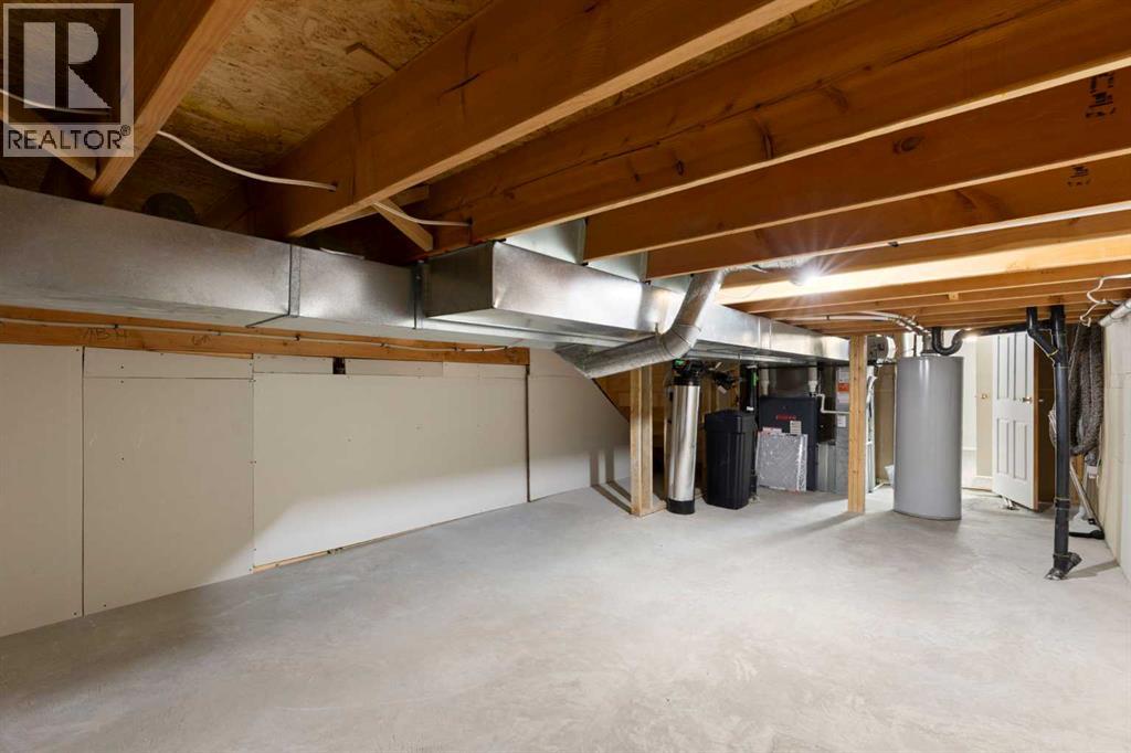 23 Millside Place SW - 35