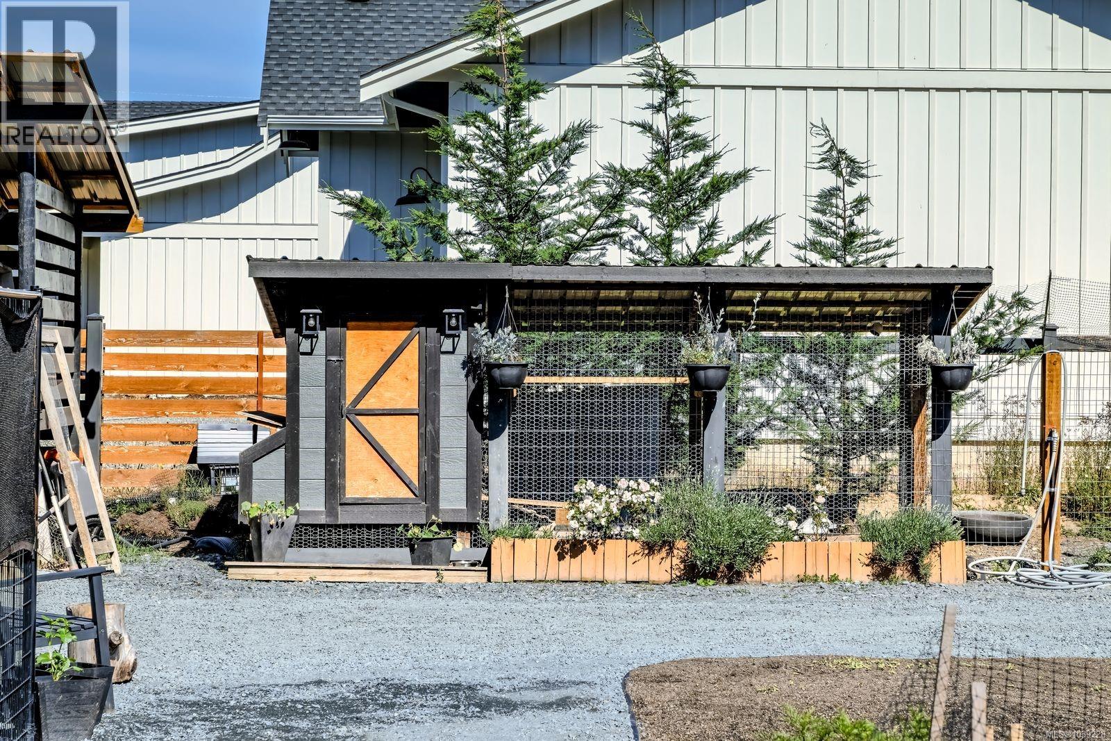 3770 Tralee Rd - 52