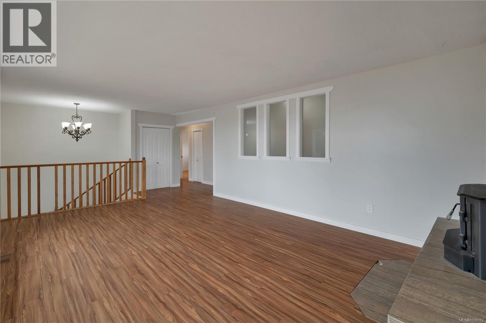 1048 Galerno Rd - 16