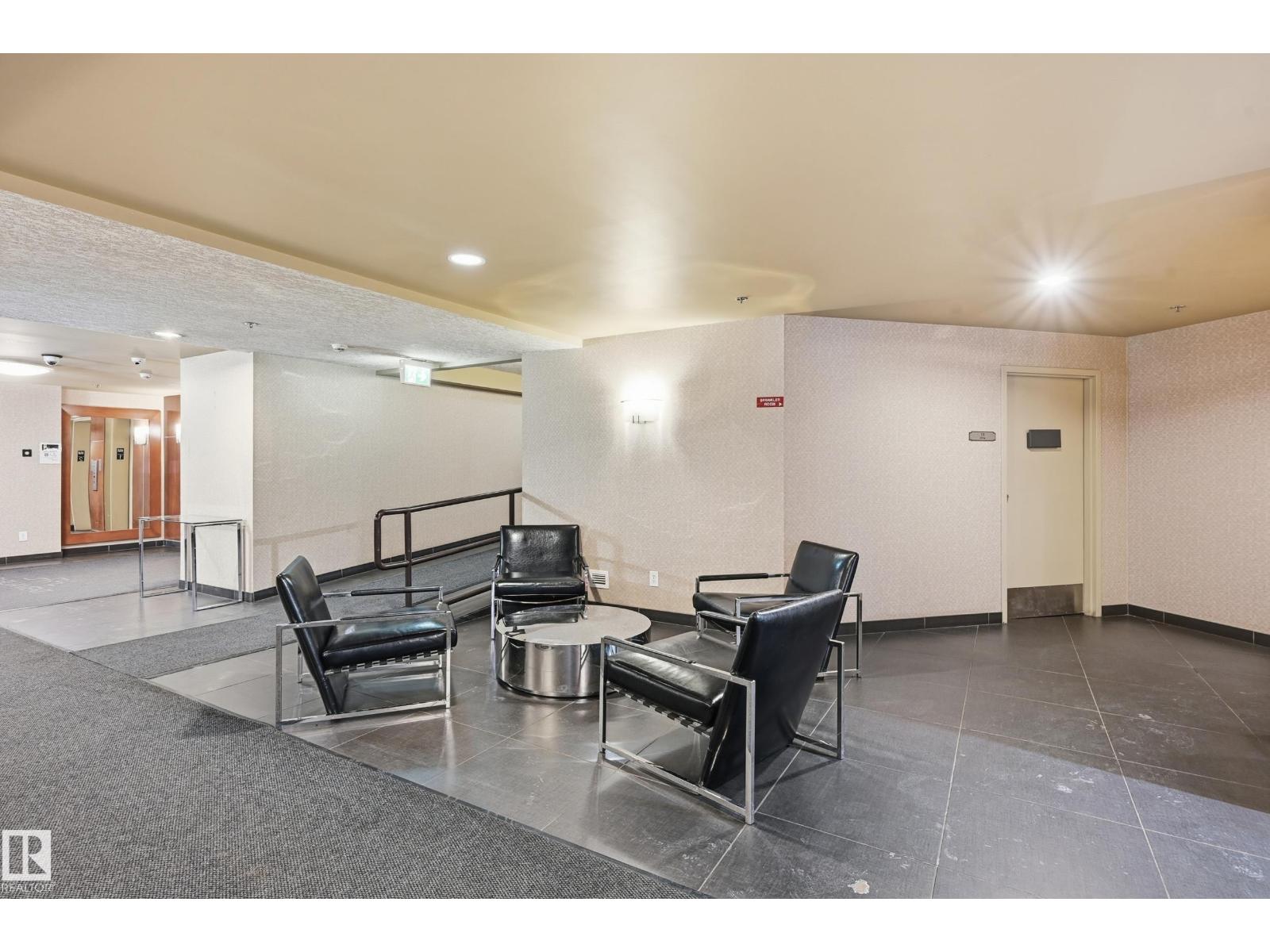 #1407 9939 109 ST NW - 25