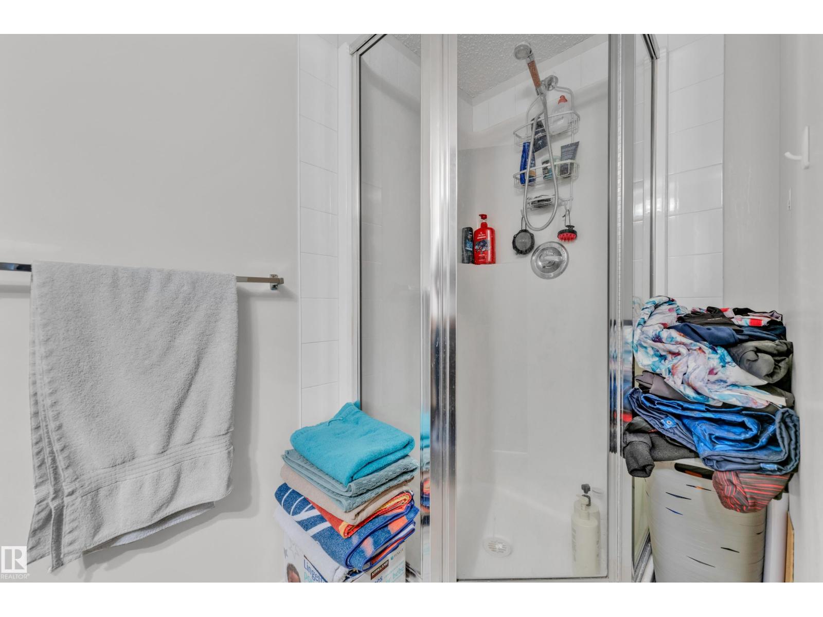 #305 13907 136 ST NW - 8
