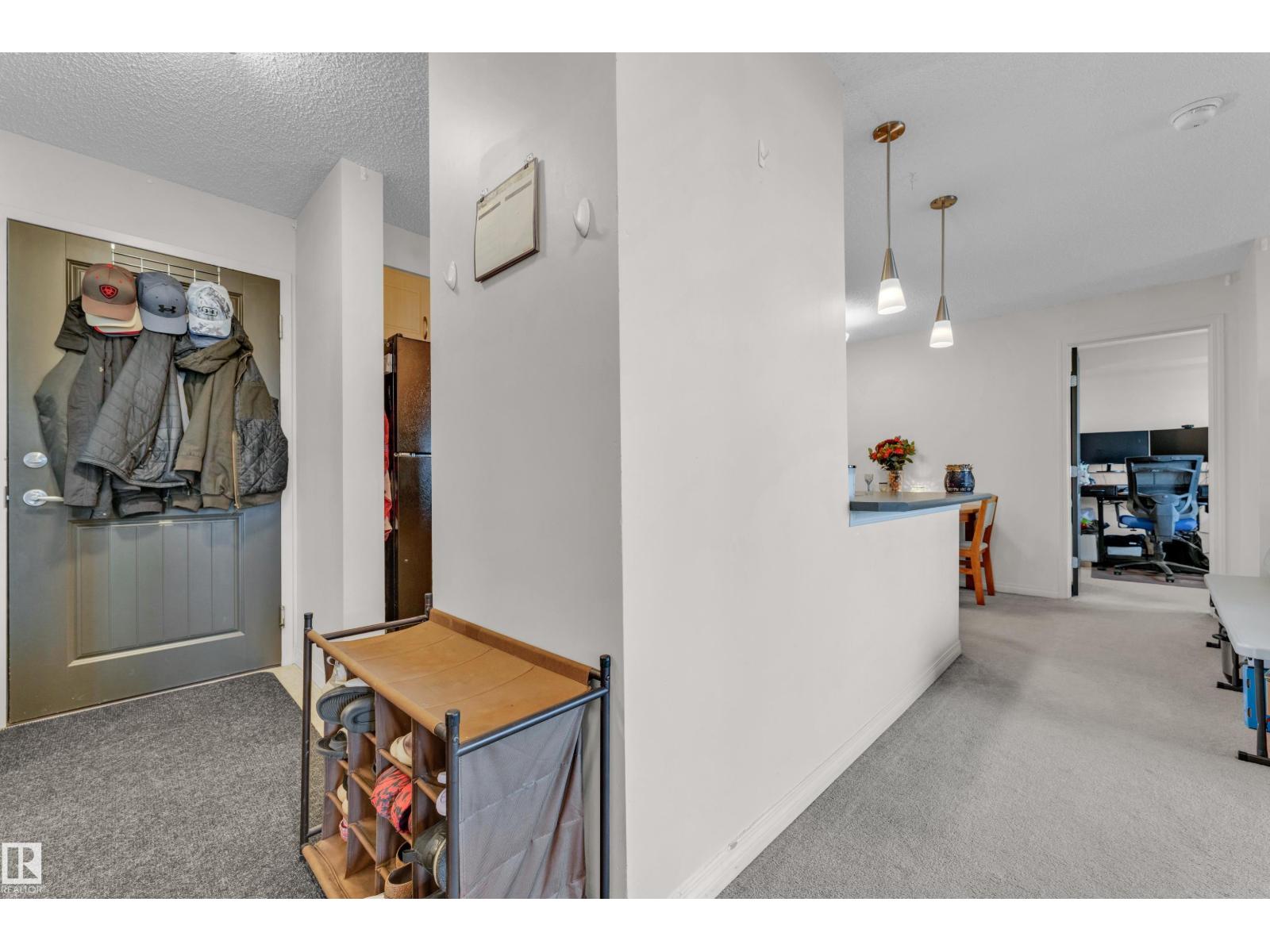 #305 13907 136 ST NW - 12