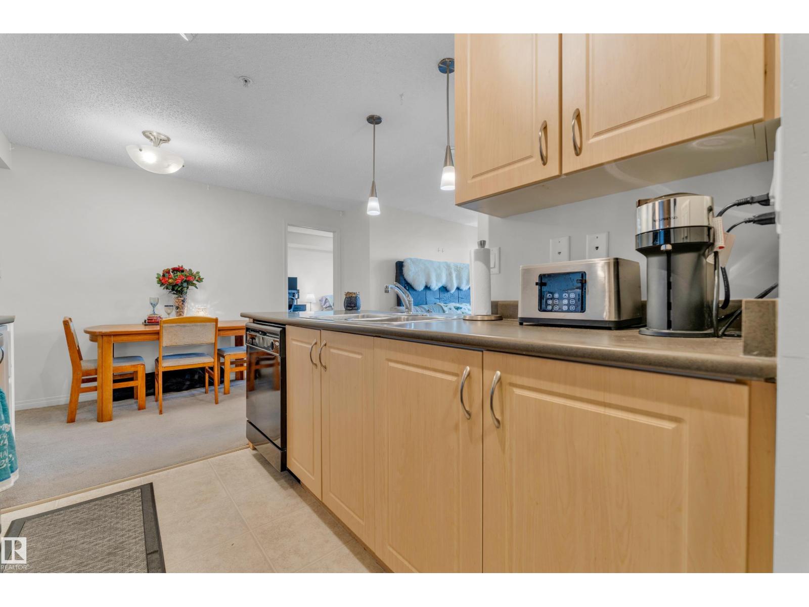 #305 13907 136 ST NW - 14