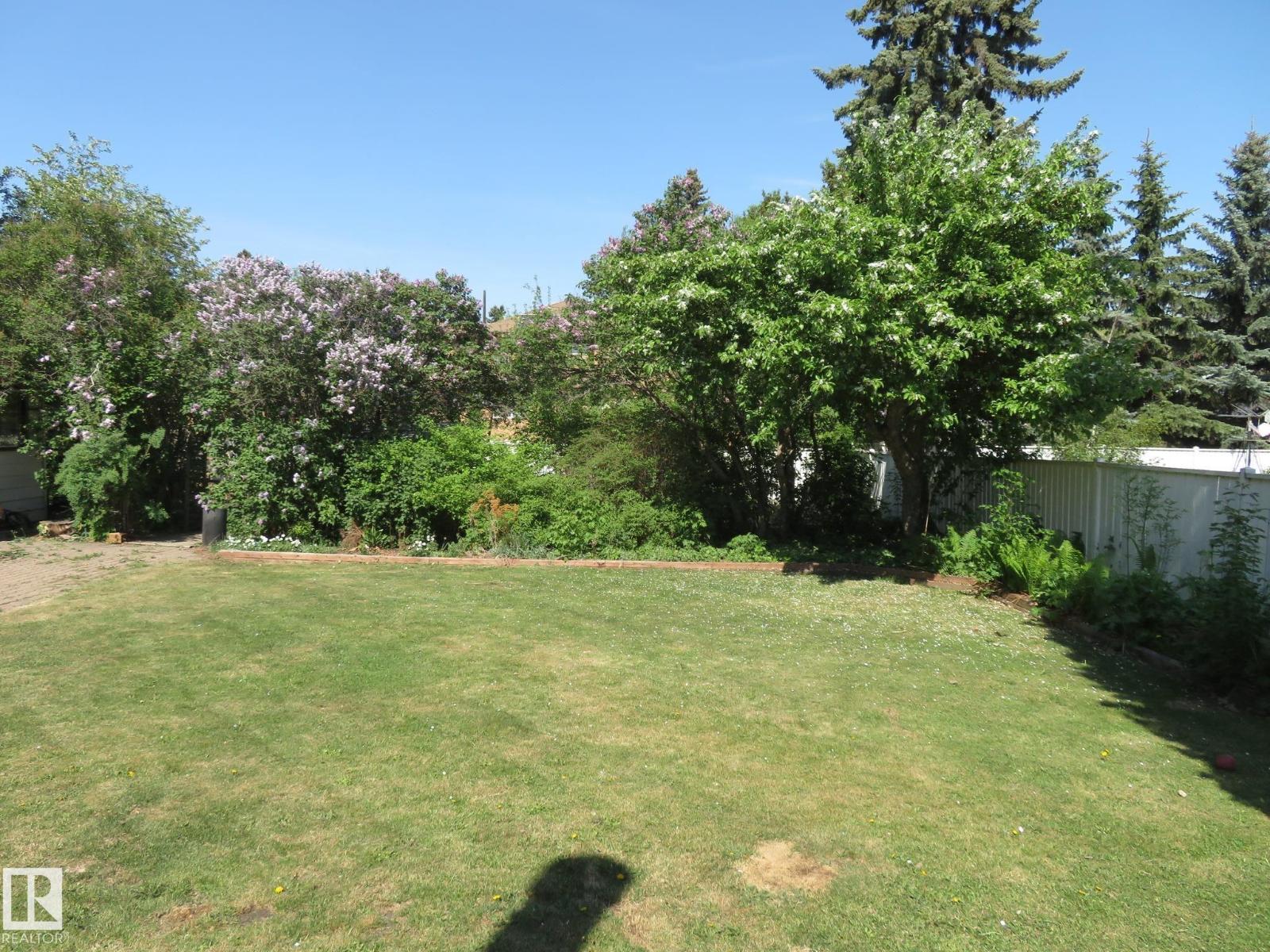 10720 57 AV NW - 4