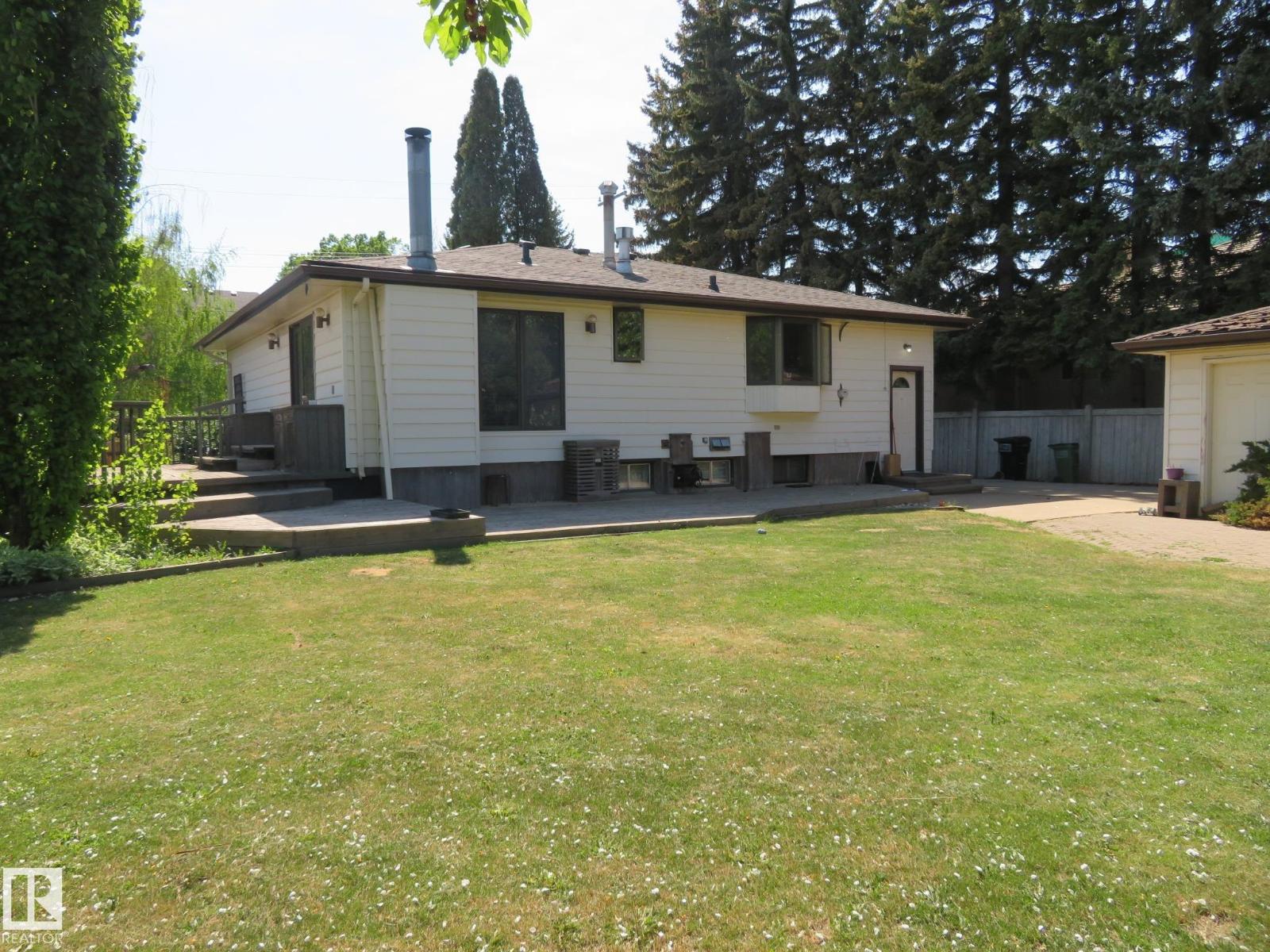 10720 57 AV NW - 5