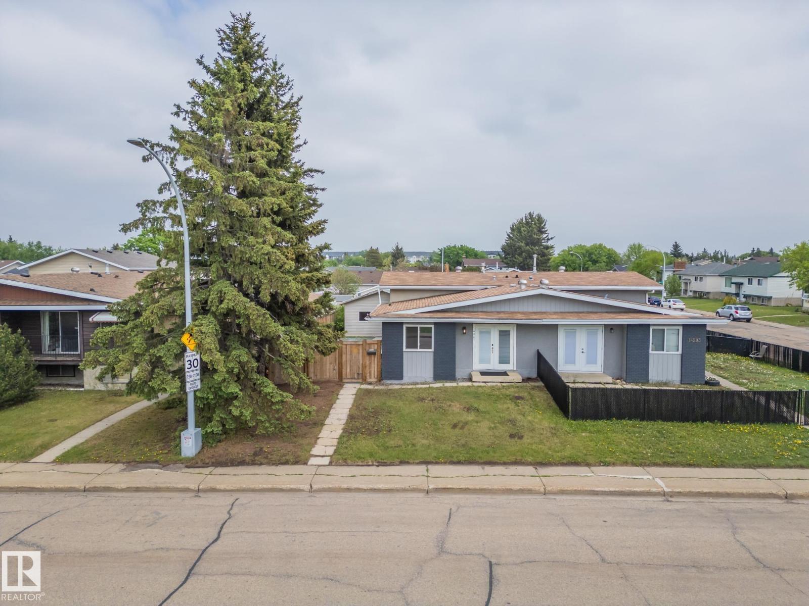 14207 117 ST W NW - 54