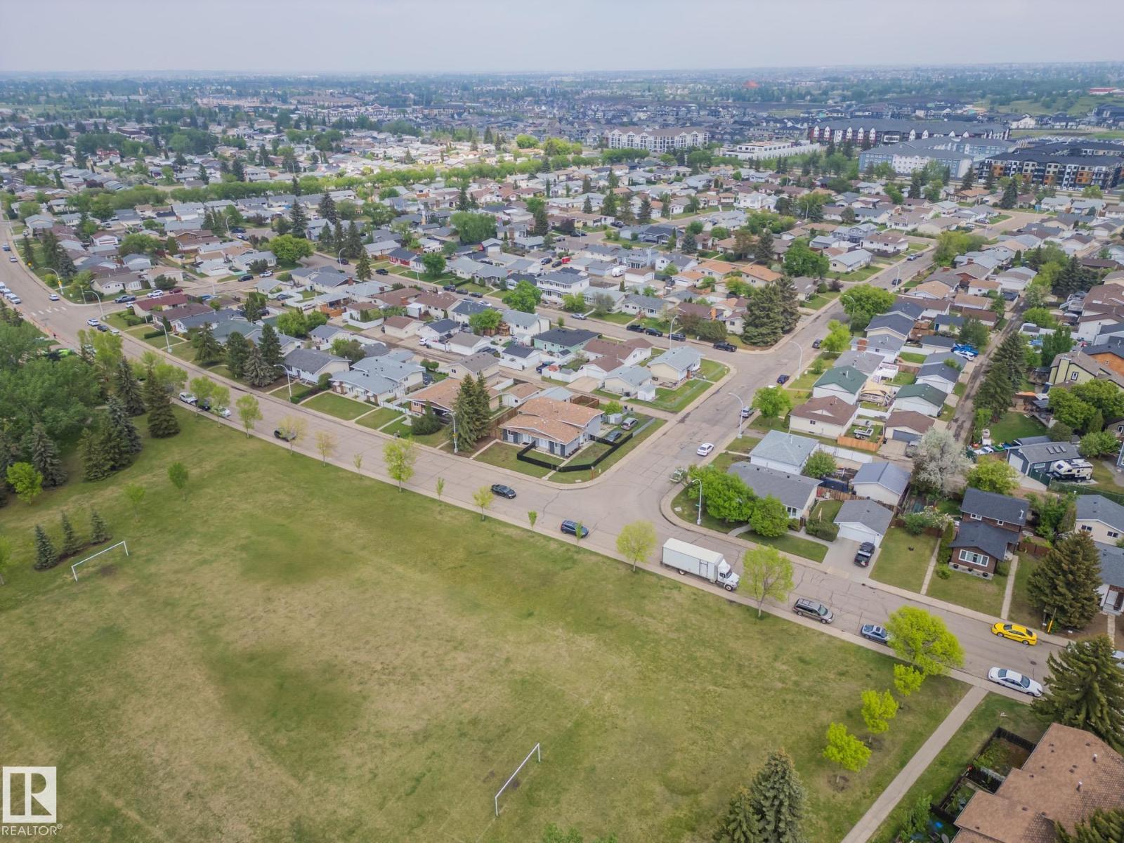 14207 117 ST W NW - 52