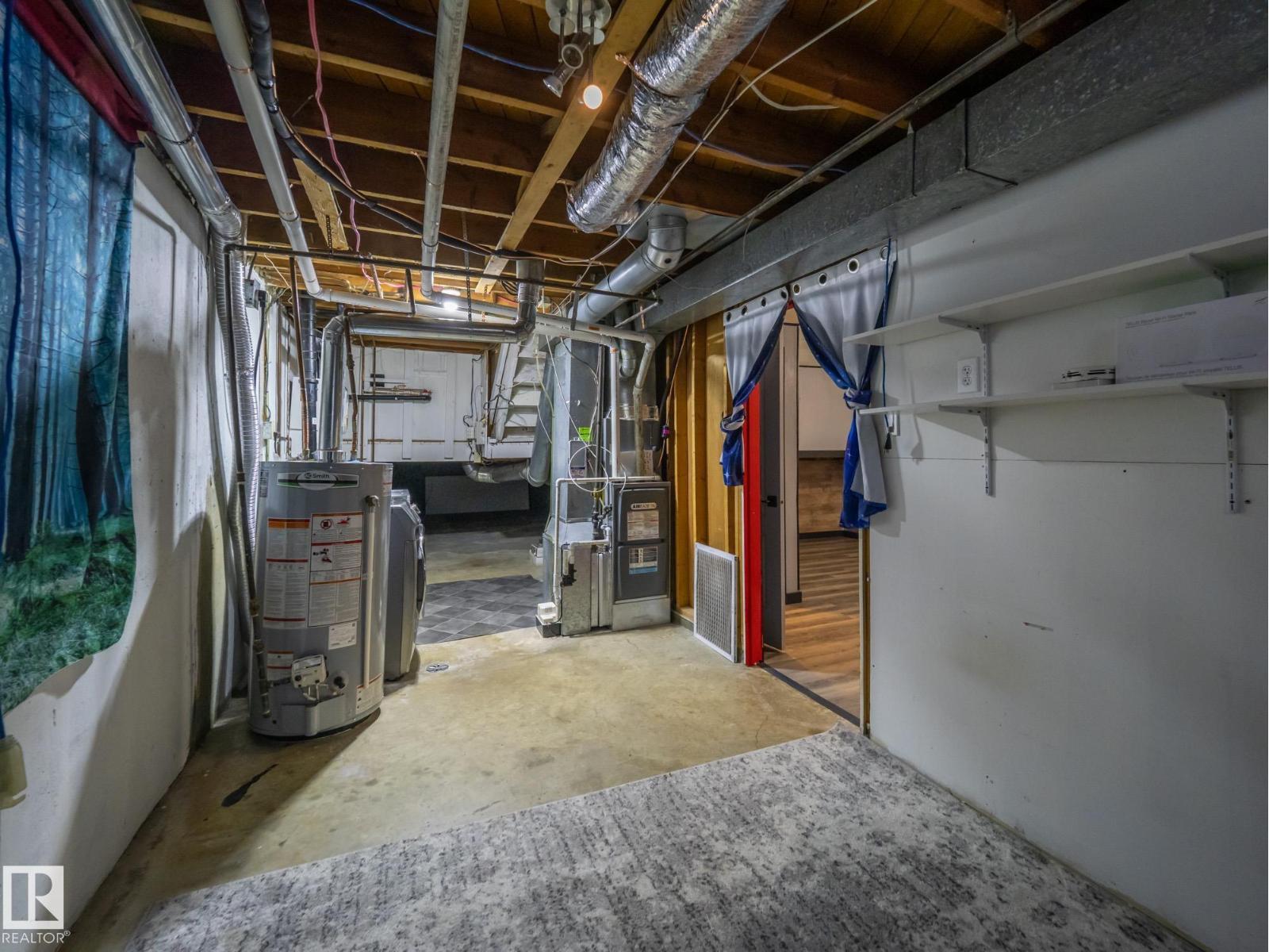 14207 117 ST W NW - 38