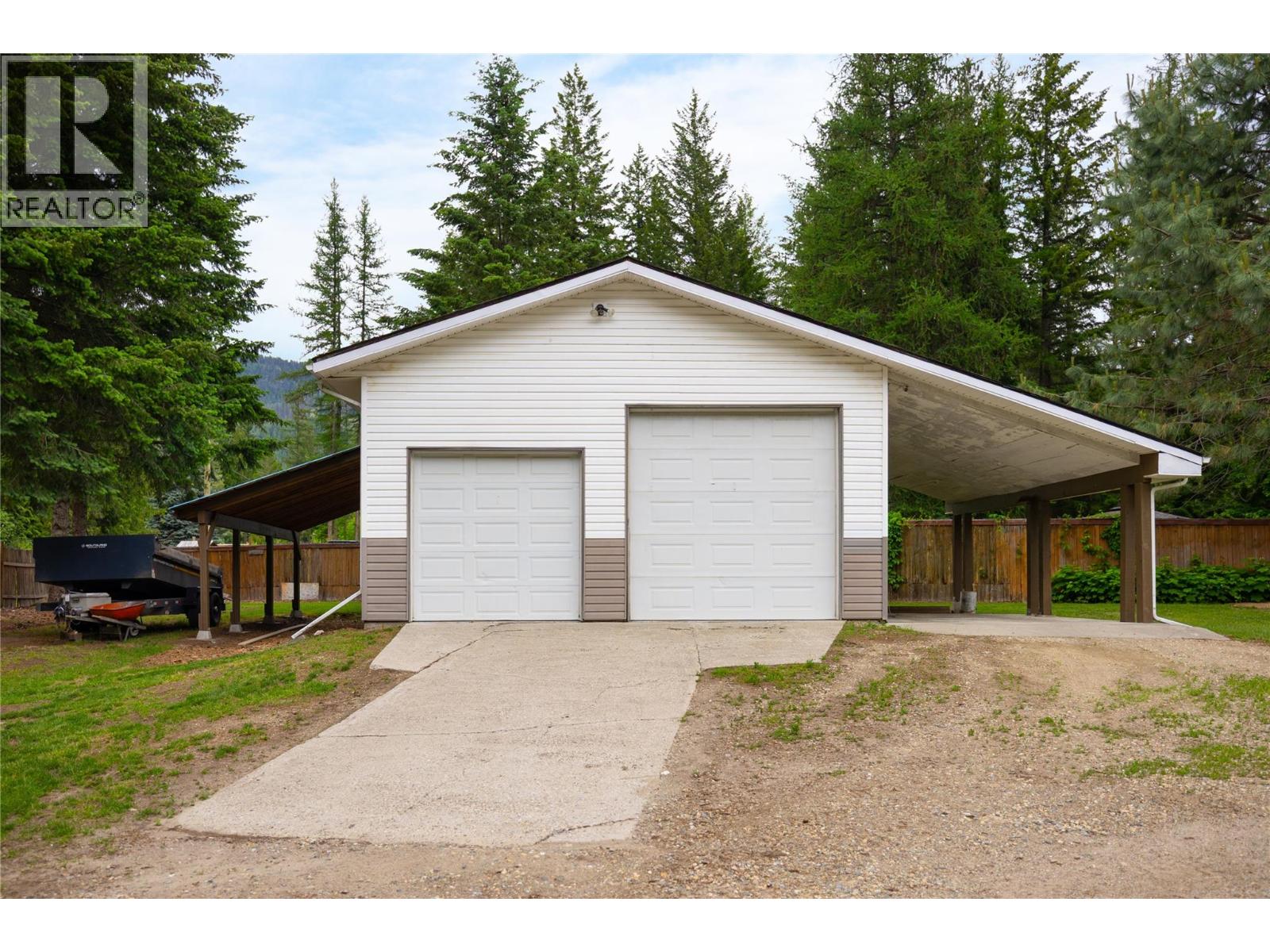  637 Enderby Mabel Lake Road, Enderby