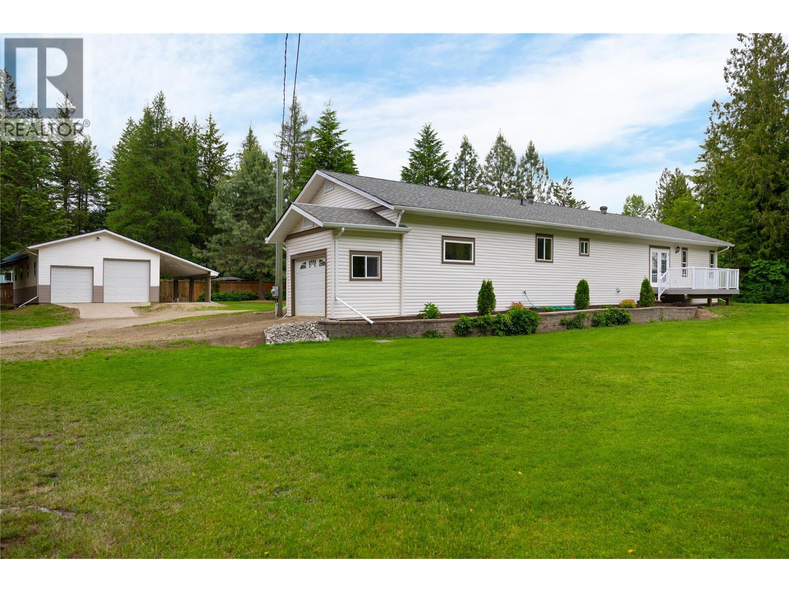 637 Enderby Mabel Lake Road - 4