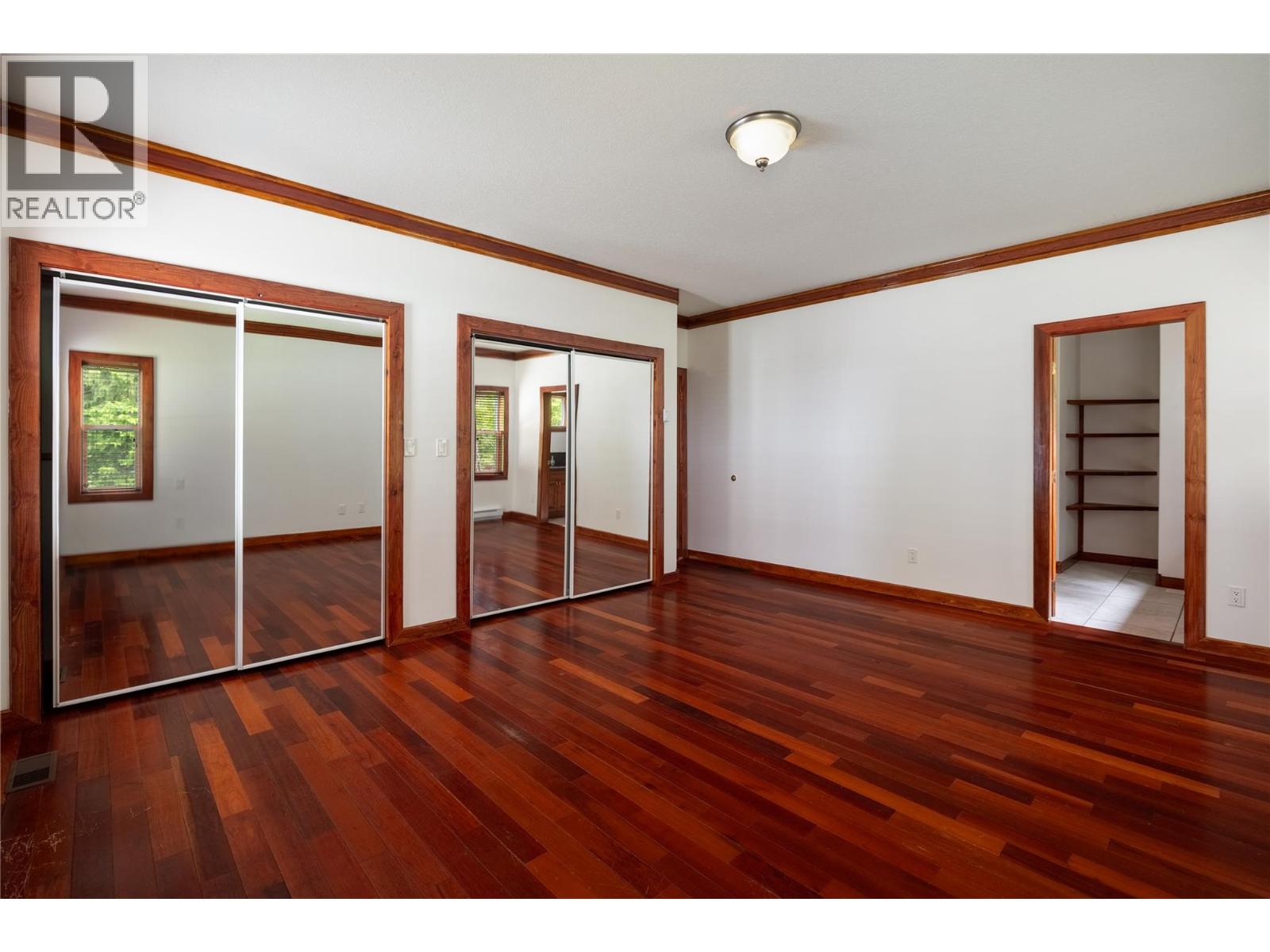  637 Enderby Mabel Lake Road, Enderby