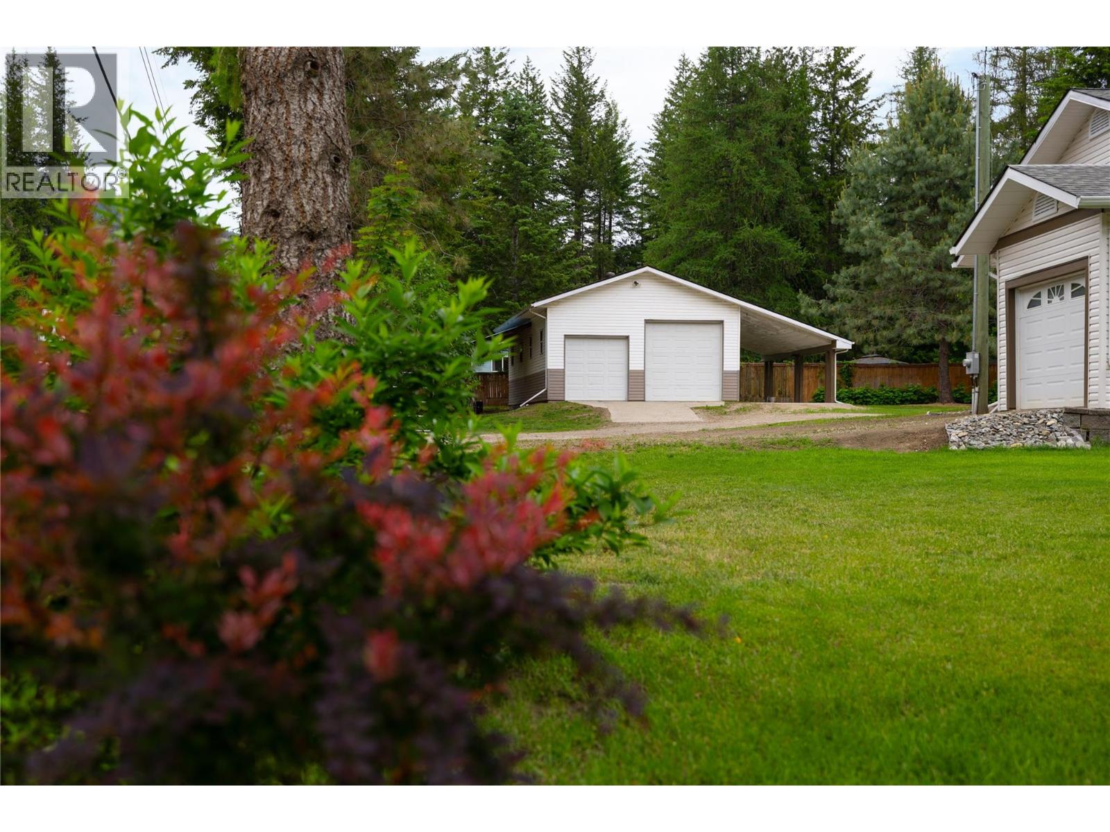  637 Enderby Mabel Lake Road, Enderby