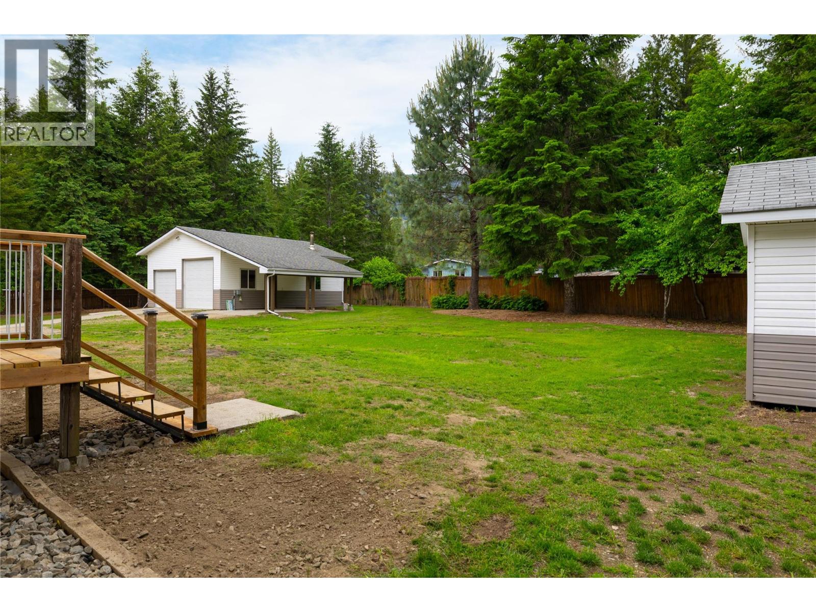 637 Enderby Mabel Lake Road, Enderby