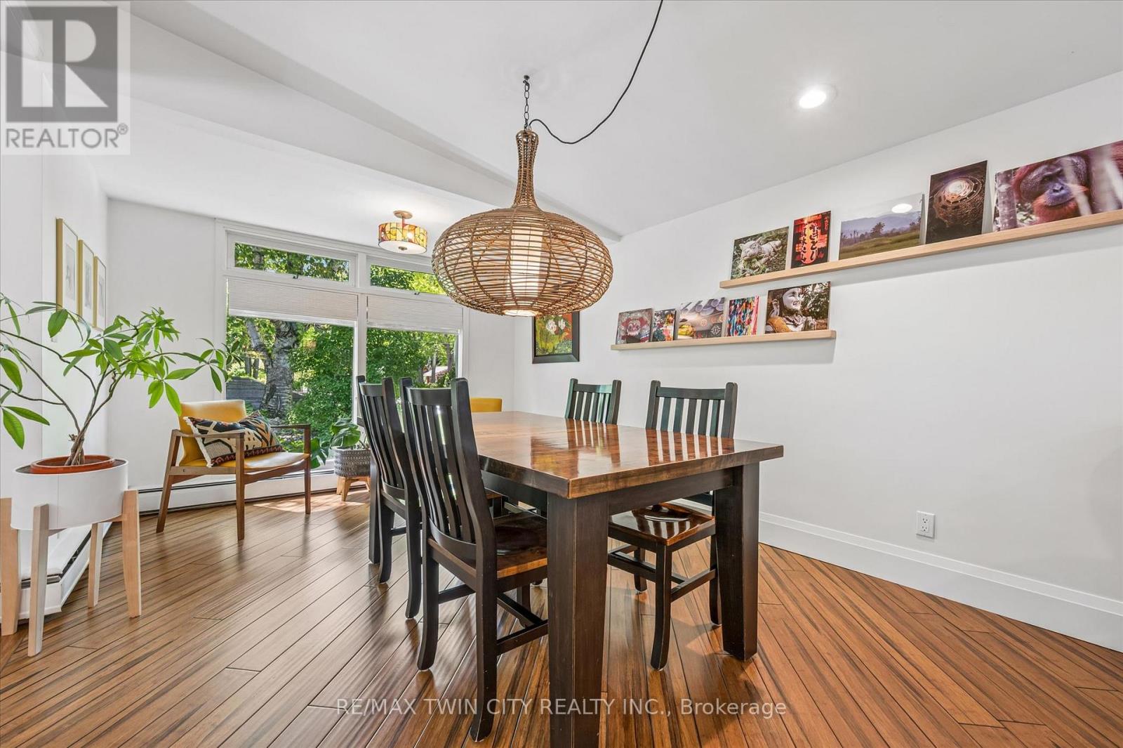 16 PARKWOOD DRIVE - 13