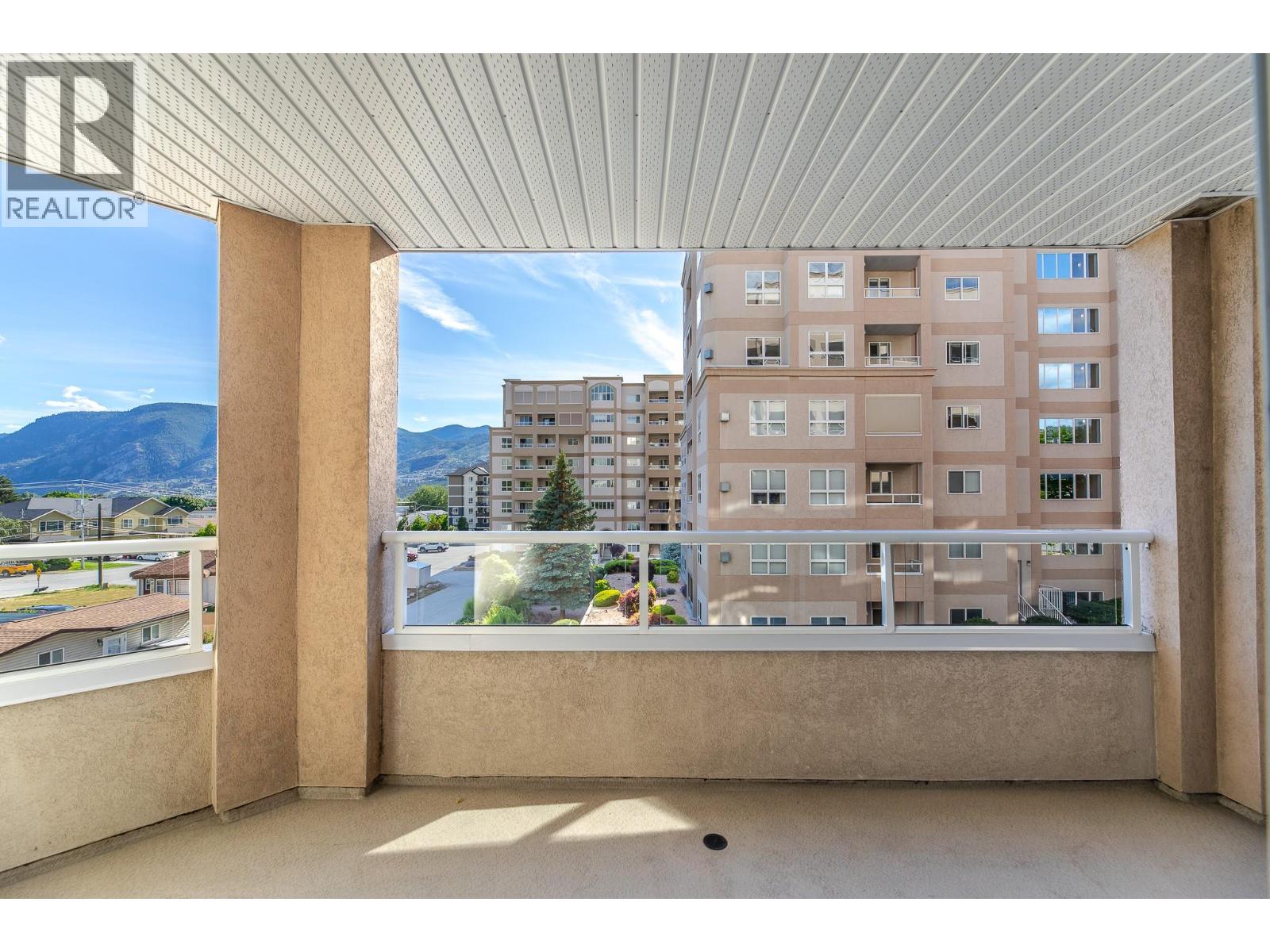 #301 2265 Atkinson Street - 11