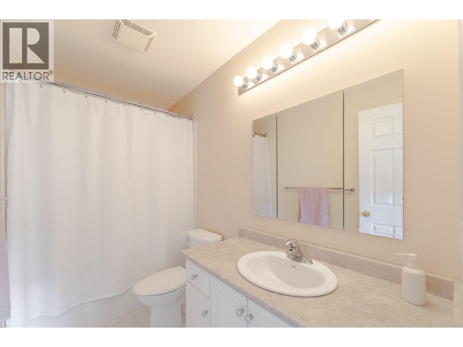 #301 2265 Atkinson Street - 15